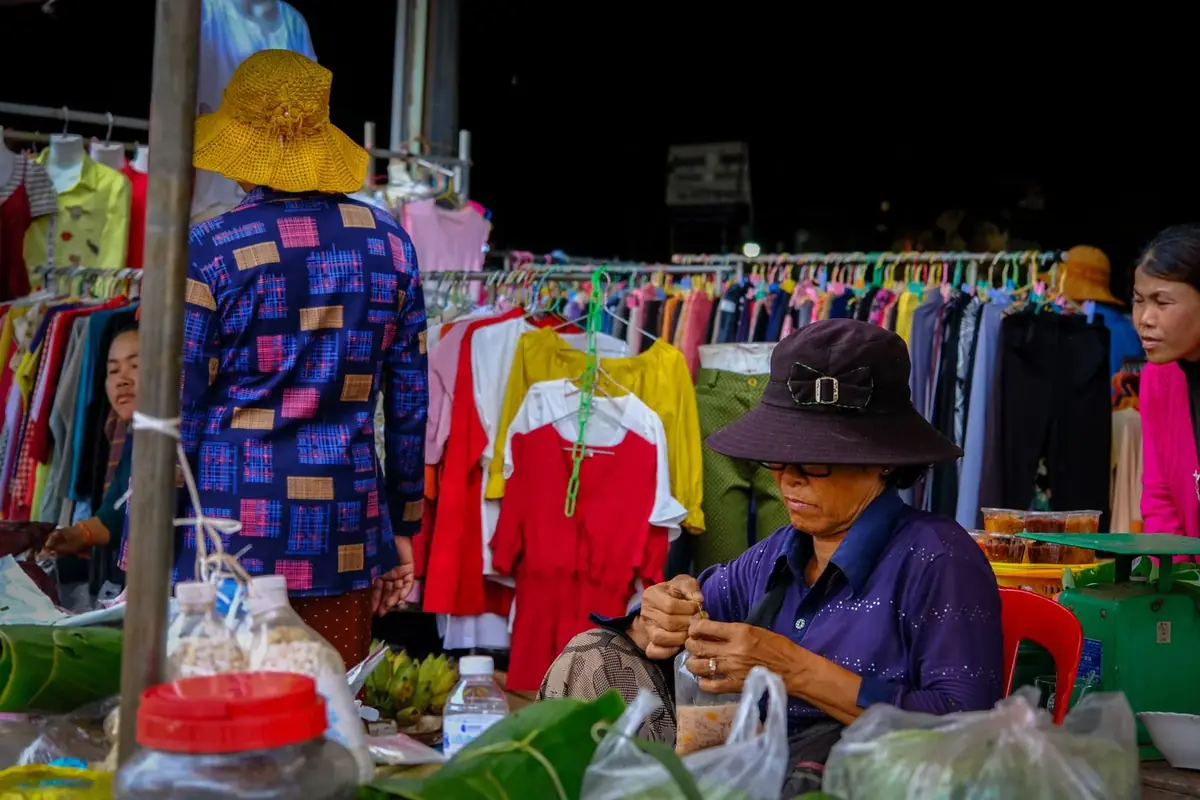 Food & Market Tour with your local guide, Siem Reap